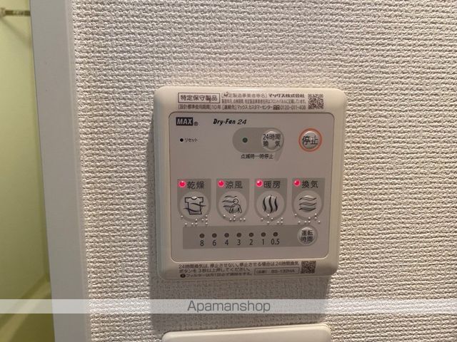 TLRレジデンス高井田の内装写真