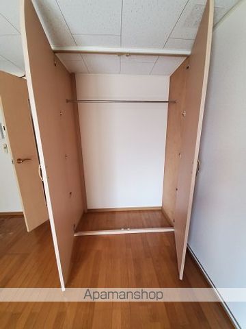 レオパレスフォレストの内装写真