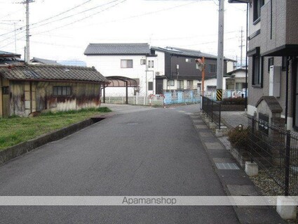 Ｅｌ　ｄｕｏ・Ａｐｉｓ[2DK/45.42m2]の周辺4