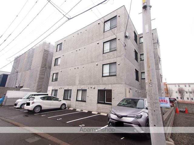 札幌市東豊線 月寒中央駅 徒歩3分 4階建 築10年の外観写真