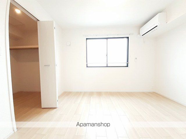 アムールFの内装写真