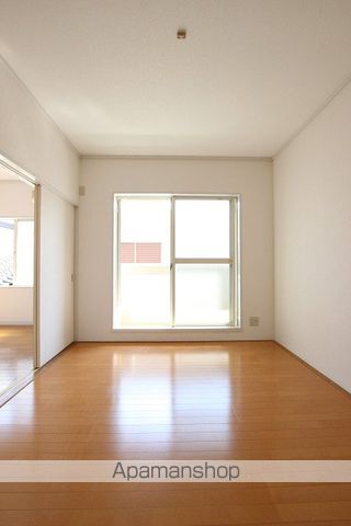 イーストオブヴィラの内装写真