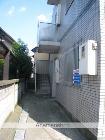 カーサ杉並の玄関写真