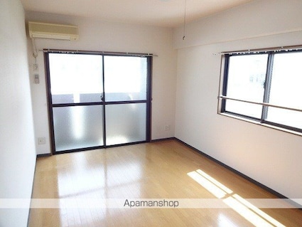 ロイヤルハーモニー[1K/26.5m2]のリビング・居間1