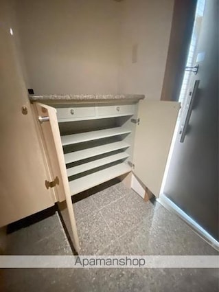 アルファステイツ三条[3LDK/75.3m2]の収納