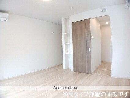 メゾンラテ稲葉[1K/40.01m2]のリビング・居間