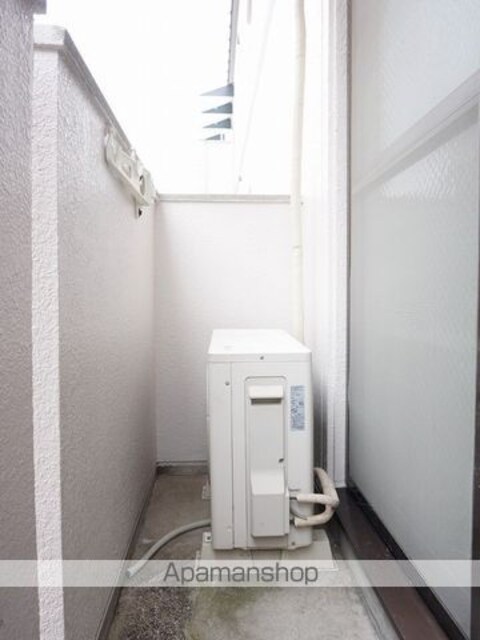 コンフォート西山[1K/20m2]のバルコニー