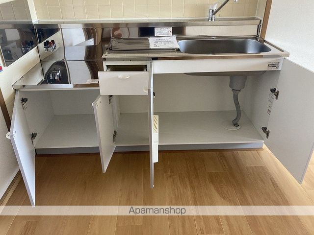 アドリセンス弐番館の内装写真