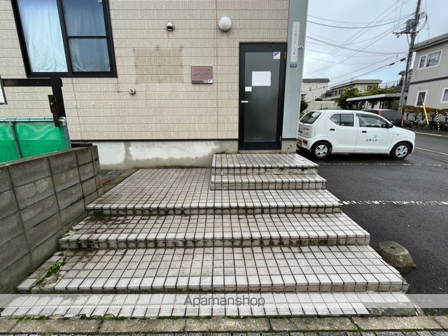 レオパレスドルチェ伊藤の玄関写真