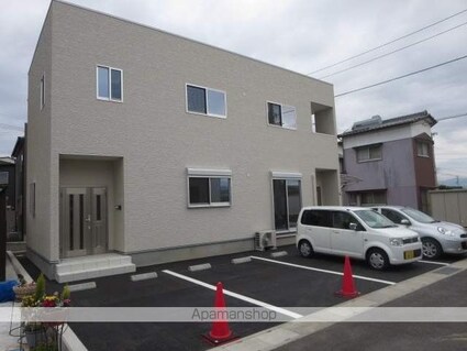 フォレストサイド観音寺[1LDK/61.27m2]の駐車場1