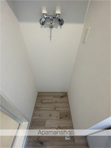 CARRERA行啓通の内装写真