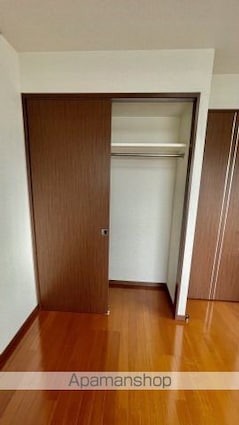 スカイコート池袋西壱番館[1K/21.89m2]の収納