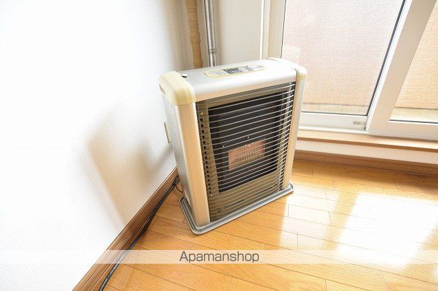 HOUSE MOEの内装写真