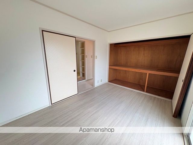 ロイヤルメゾン西宮北口VIIの内装写真