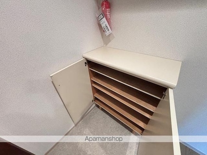 フィール天神町３号館[2LDK/59.04m2]の収納