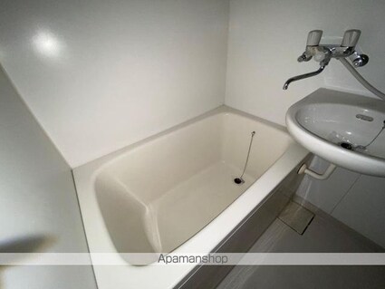 フリーダムリバーサイド[1K/22m2]のバス