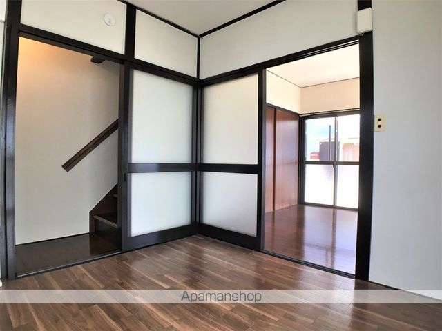 横山台テラスハウスの内装写真
