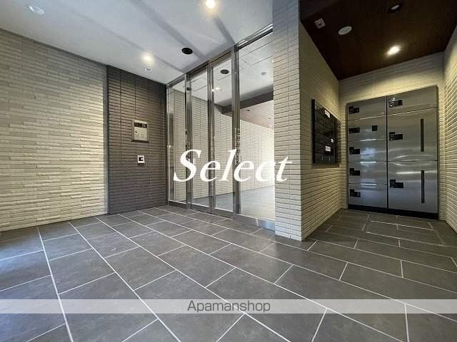 PORTSIDE URBAN RESIDENCEの玄関写真