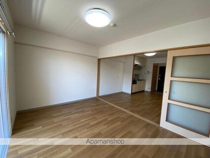 伊鍋ハイツ[1DK/31.87m2]のリビング・居間