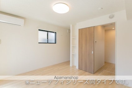 ガーデン南斎院[1K/33.2m2]のリビング・居間