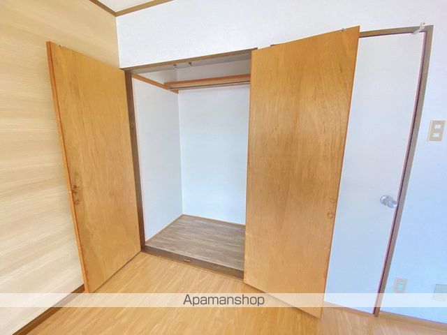 パークハイツ島内の内装写真