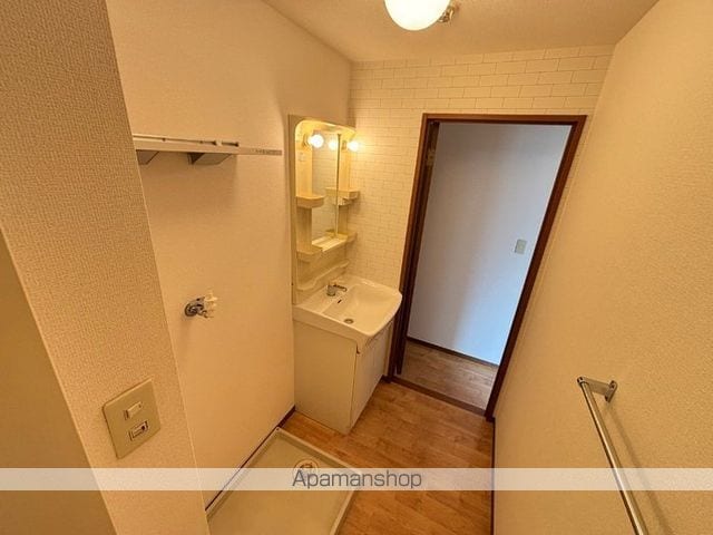 トリアノンみどりが丘 A棟の内装写真