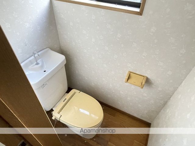 SHIZUCHU借家の内装写真