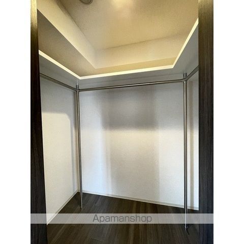 コンフォリア・リヴ西葛西三丁目の内装写真