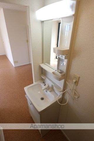 ロイヤルヒルズ1番館の内装写真