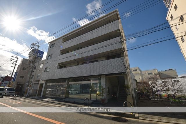 大池マンションの外観写真