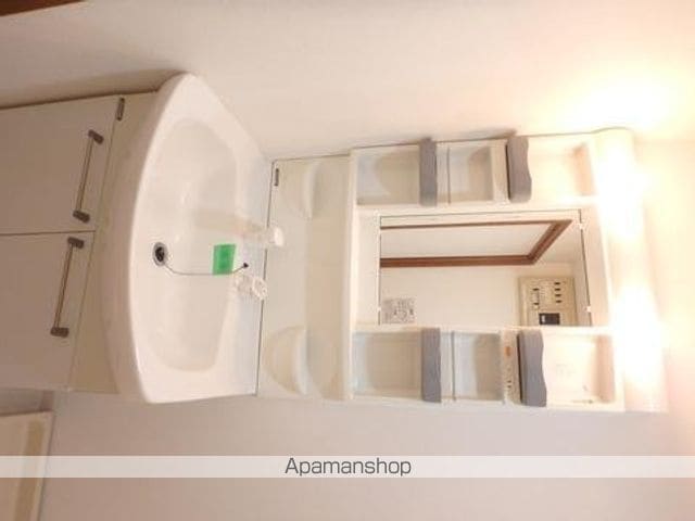 ダイアパレス泉崎の内装写真
