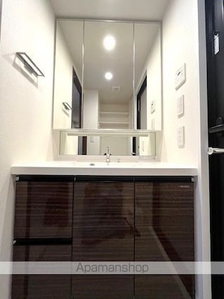 東京都世田谷区三軒茶屋２丁目[2LDK/51.53m2]の洗面所