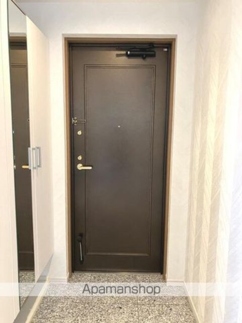 クリオレミントンハウス武蔵野[3LDK/103.12m2]の玄関