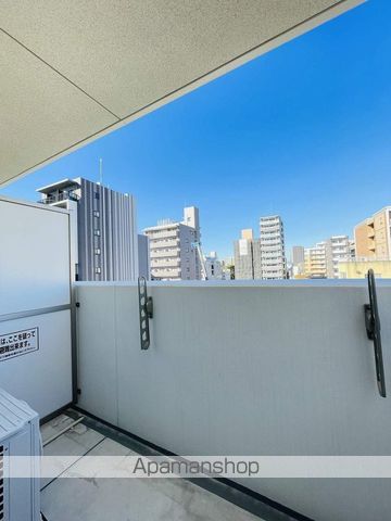 プティフルールの内装写真