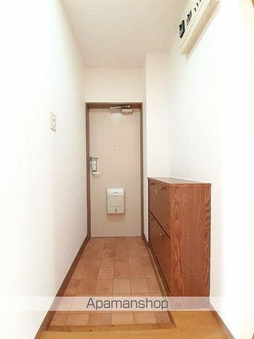 クローバーヒルズAの玄関写真