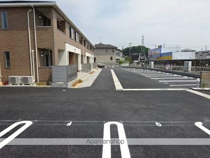 ＰａｒａｄｉｓＯ（パラディッソ）[3LDK/61.31m2]の駐車場