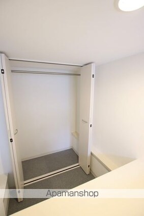 ルネスロマネガーデン[1R/32.2m2]の収納