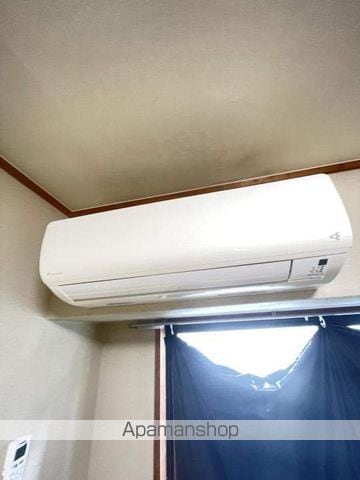 EIWABUILDINGの内装写真