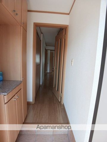ミルト 田中元の内装写真
