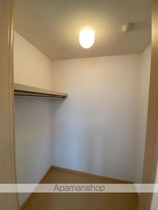 ユイマールガーデンⅢ[1LDK/37.53m2]の収納