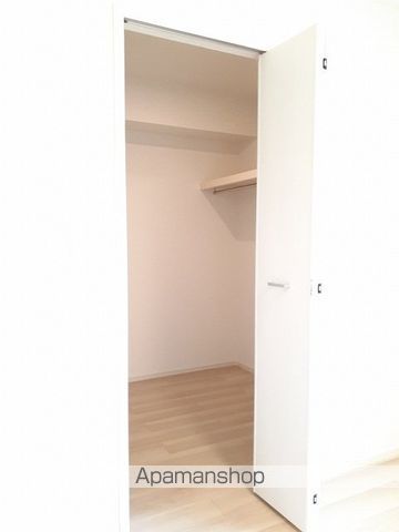 メゾン アイの内装写真