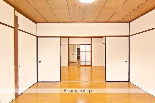 山崎マンションの内装写真