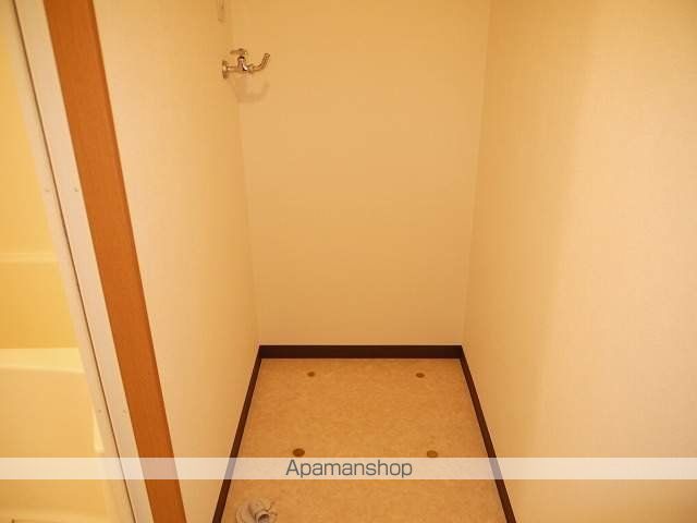 ホワイトピアニーイーストの内装写真
