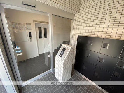 スミタスヴィラ瀬戸内西[1LDK/34.98m2]のエントランス