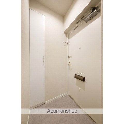 ミリアレジデンス中野弥生町の内装写真