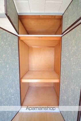 ハイツ椎の木[1R/17m2]の収納