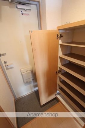 香川県高松市林町[2LDK/60.03m2]の玄関