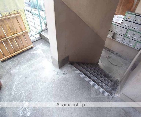 千高ビルB棟の外観写真