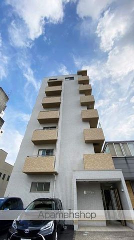エルベ瓦町の外観写真