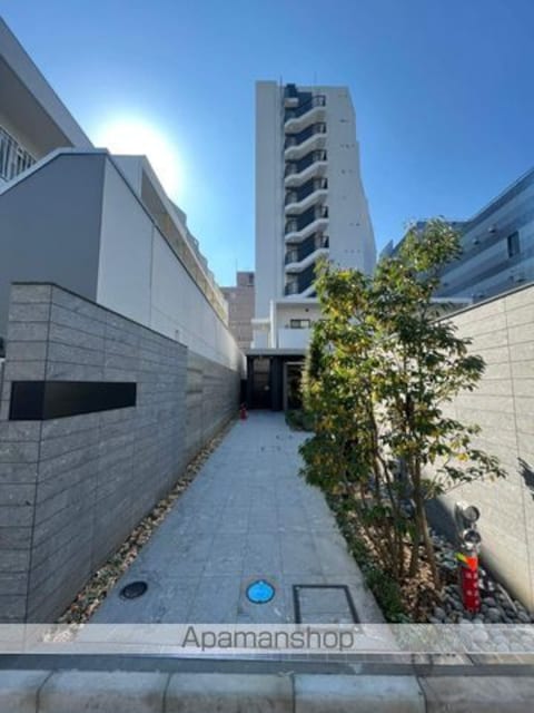 東京都中野区中野２丁目[1LDK/48.79m2]のエントランス2
